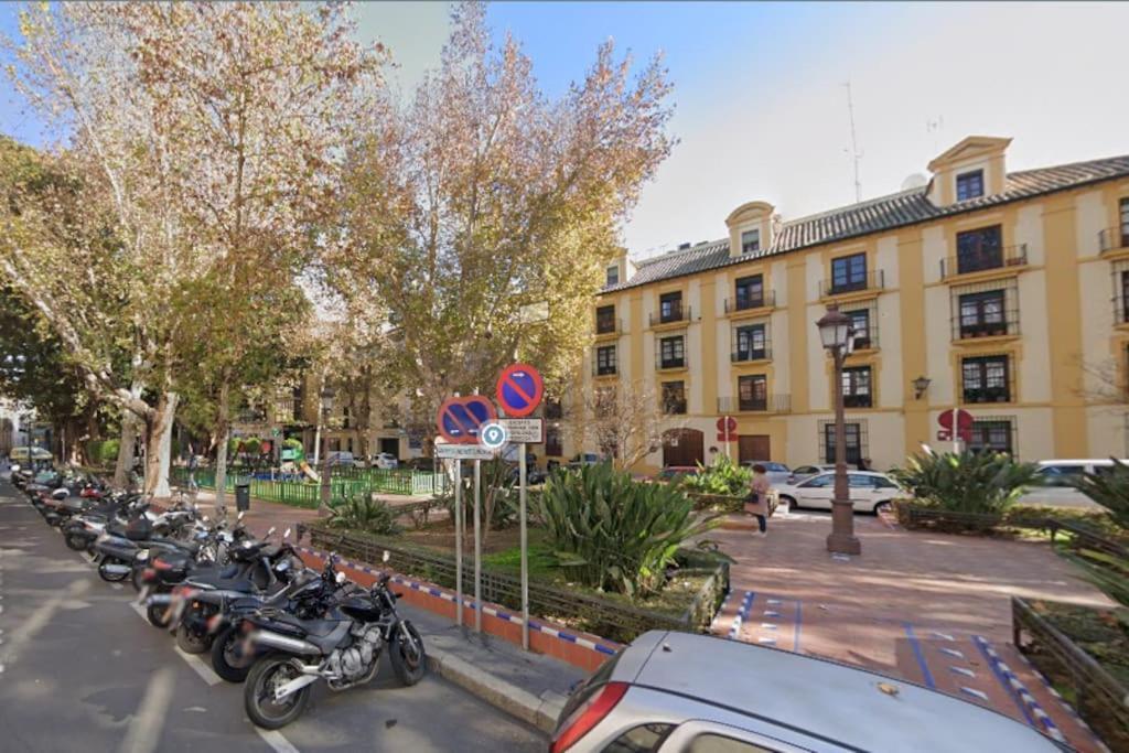 Atico Plaza Cristo De Burgos Apartment Seville Exterior photo