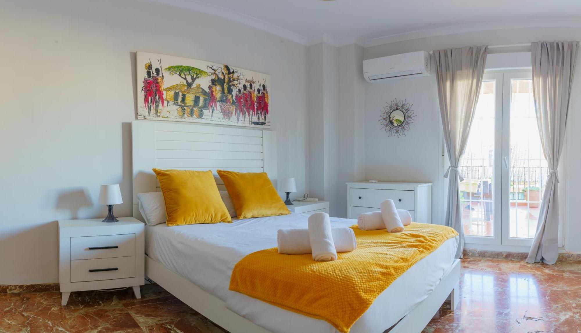 Atico Plaza Cristo De Burgos Apartment Seville Exterior photo