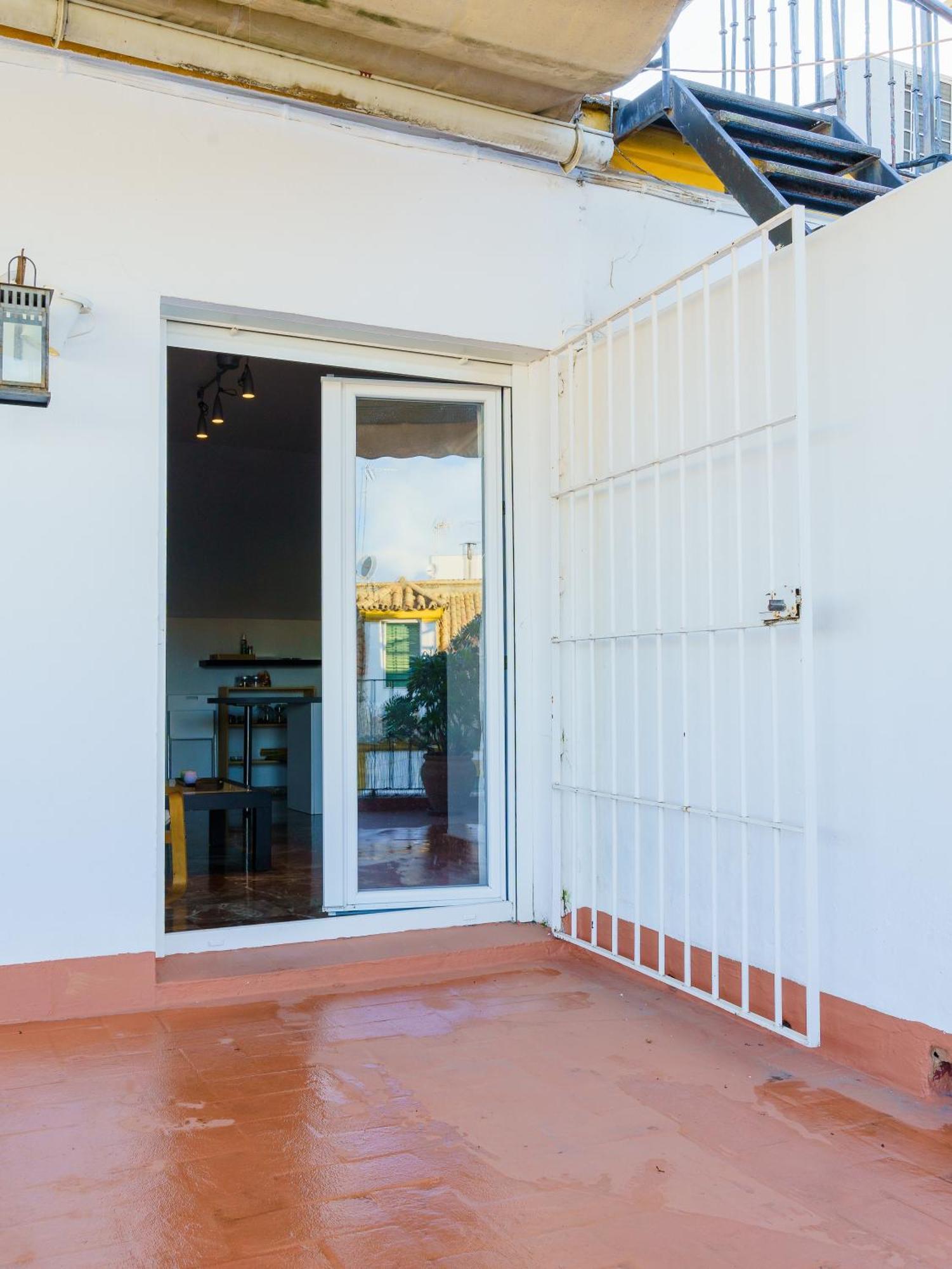 Atico Plaza Cristo De Burgos Apartment Seville Exterior photo